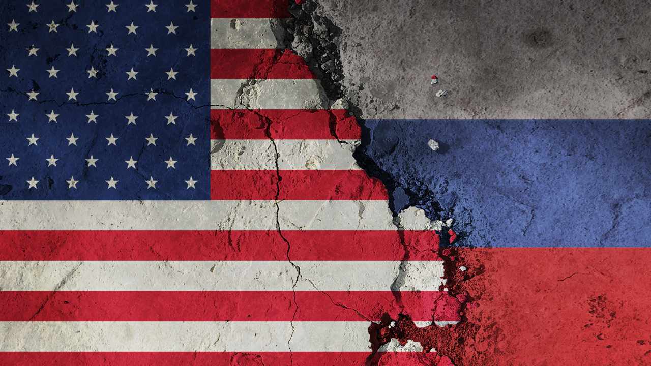 US Expands 'Unprecedented Global Sanctions' on Russia With Over 300 New Targets
