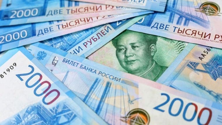 Russia Projected to Start Purchasing Chinese Yuan for Its Foreign Reserves as Soon as May