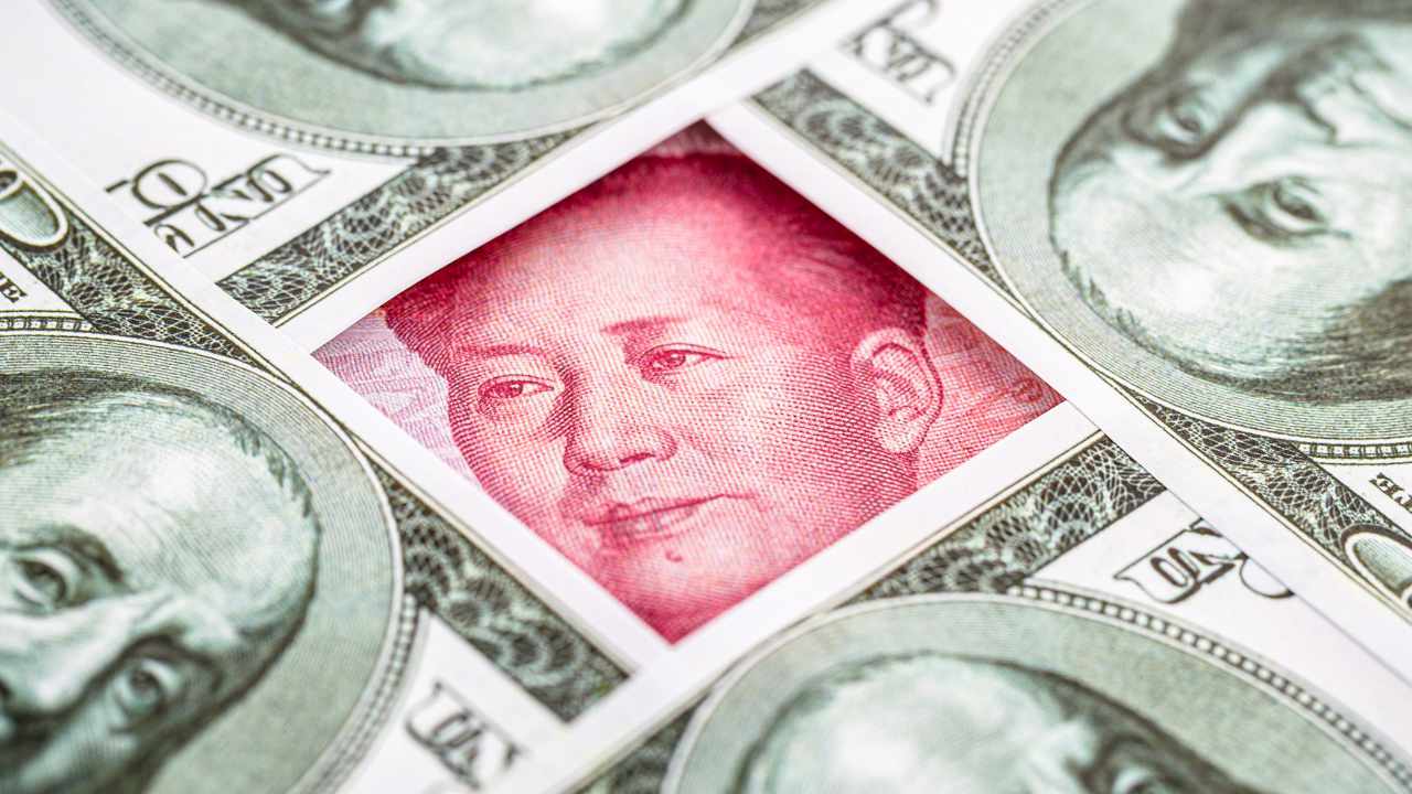 IMF Director: Iranians, Brazilians, Saudis Switching to Trade in Chinese Yuan as De-Dollarization Gains Momentum