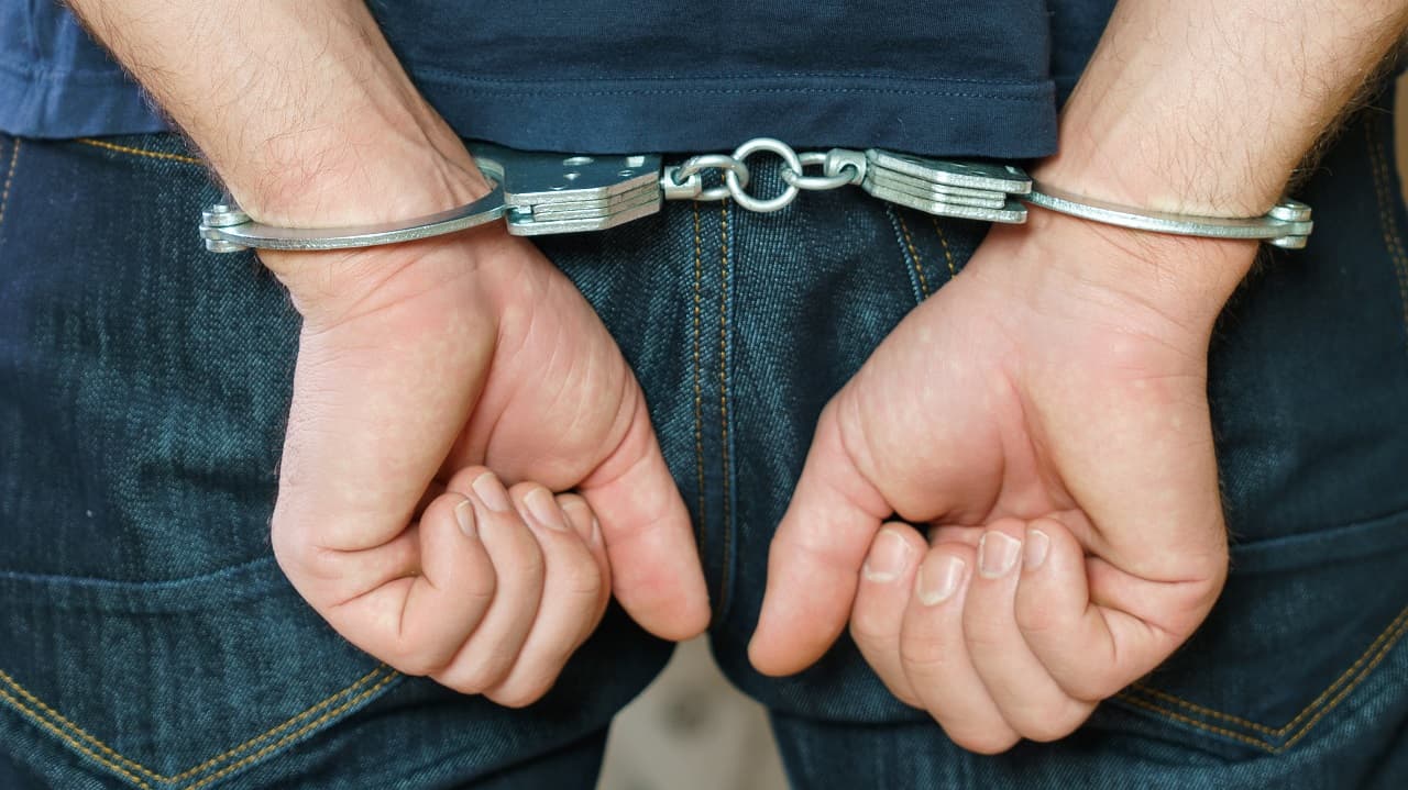 Alleged Admin of Darknet Marketplace Monopoly Market Extradited to US