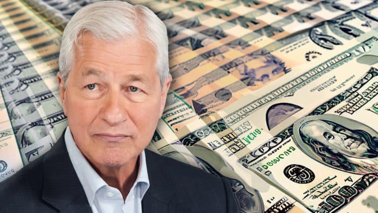 JPMorgan CEO Jamie Dimon Calls 2023's Banking Fiasco a 'Mini Crisis,' Foresees Consumer Savings Depleted by Year's End
