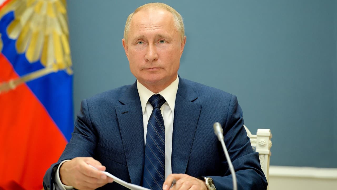 Putin Signs Digital Ruble Law Allowing CBDC Payments in Russia