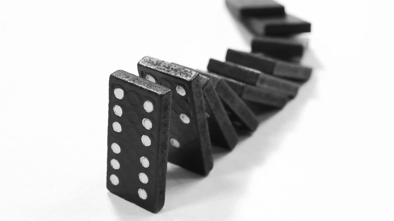 Bitcoin's Plunge Below $29K Triggers $92 Million in Derivatives Liquidations; Crypto Markets Tremble