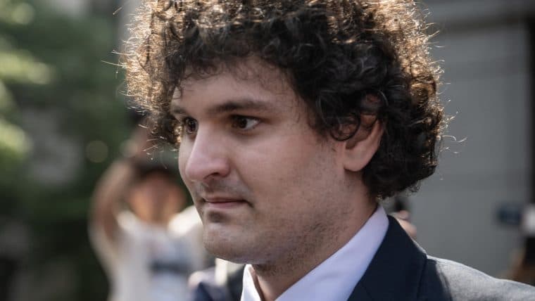 Prosecutors Challenge FTX Founder's Legal Advice Defense Ahead of Fraud Trial