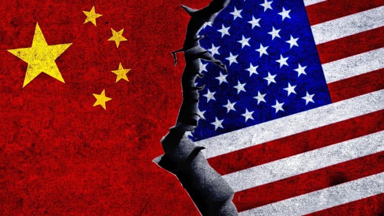 Russia's Yuan Shift: EBRD Economist Warns of Waning US Dollar Dominance