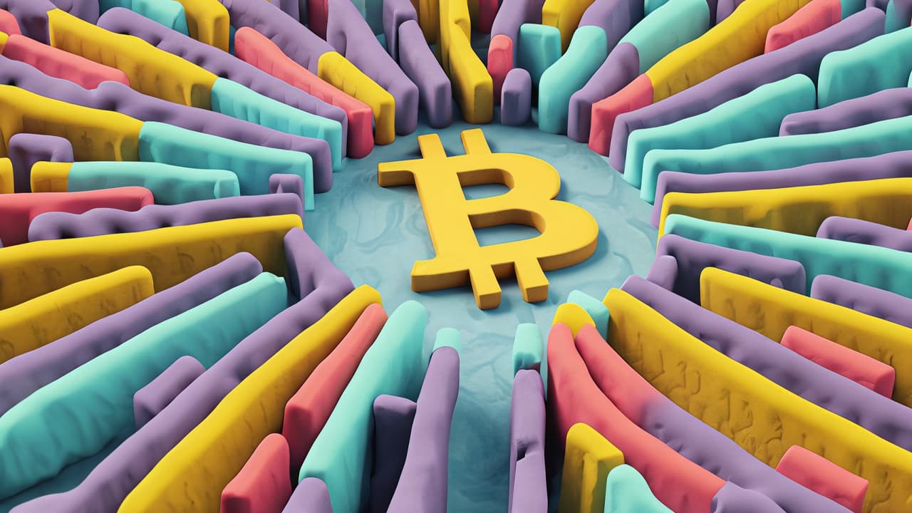 Bitcoin Mining Difficulty Dips 2.65%; Network Clocks Modest Uptick in Hash Price