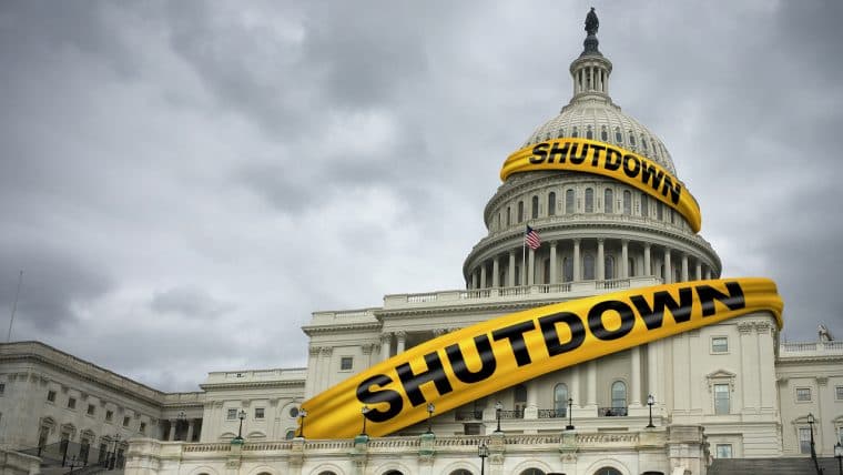 Bitcoin Traders Eye Bullish Silver Lining in Looming US Government Shutdown, Says Analyst