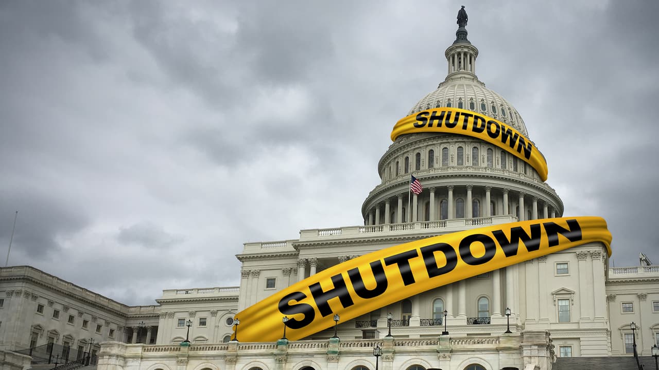 Bitcoin Traders Eye Bullish Silver Lining in Looming US Government Shutdown, Says Analyst 