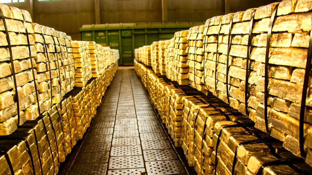 As Gold and BTC Rise Key US Equities Index Now Down By Over 10% from July 31 Peak