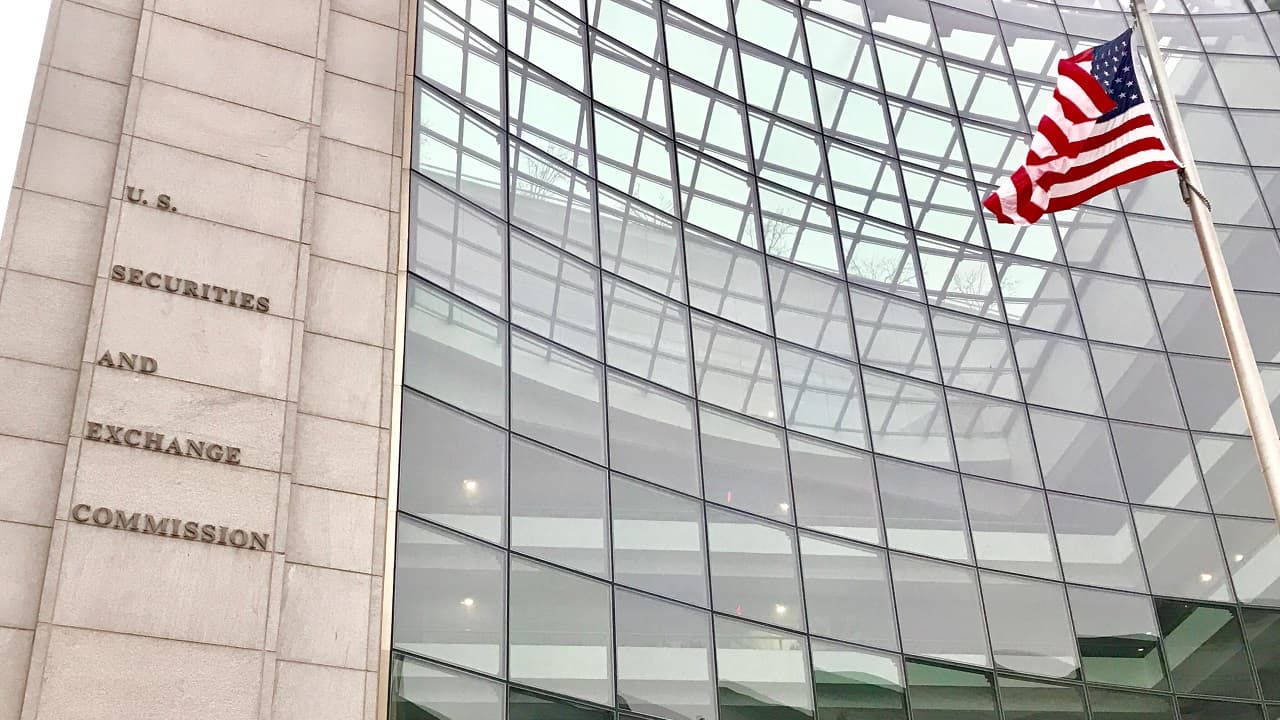 SEC Seeks Rejection of Coinbase’s Pushback Against Its Lawsuit