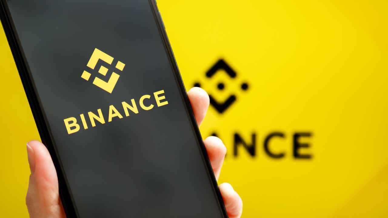Binance enfrenta una demanda de $4 mil millones del Departamento de Justicia de EE.UU. para resolver caso criminal: Informe