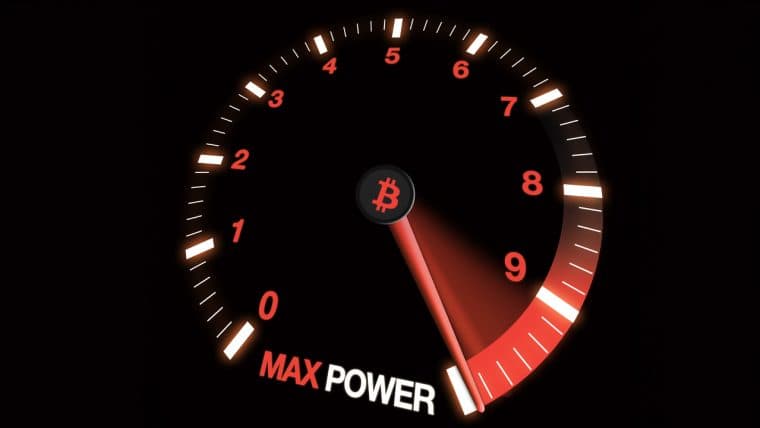 Bitcoin Hashrate Hits Historic 500 EH/s Peak