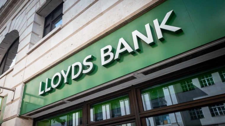 Lloyds Bank Issues 'Urgent Warning' on Rising Threat of Crypto Scams