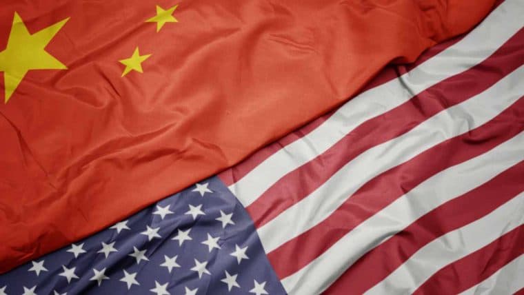 Economist Peter Schiff: Complete Separation of US-China Economies Would Be 'a Disaster for America'