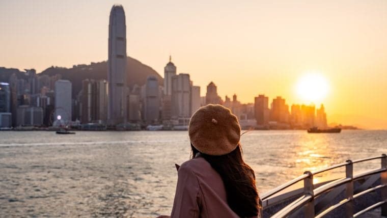 Регуляторы Гонконга публикуют документ для публичных консультаций по регулированию стейблкоинов