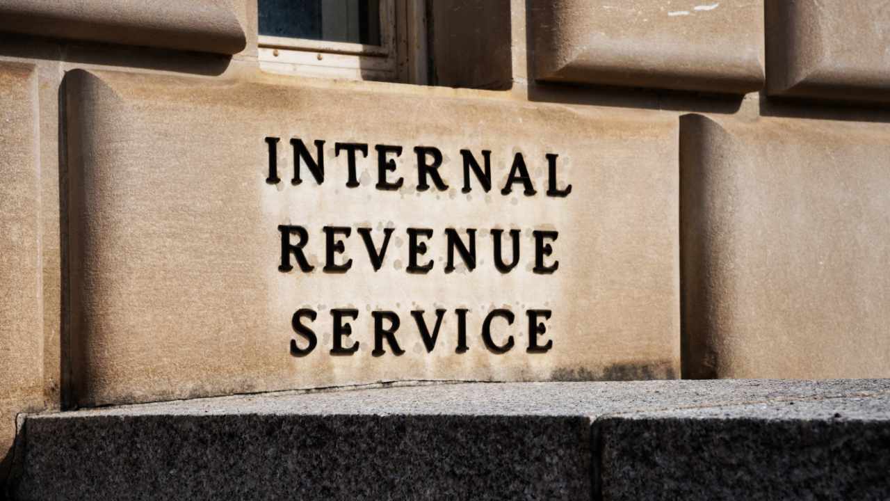 Peter Schiff afirma que el único éxito en la ejecución de los Jefes de Impuestos Globales es su acción "fallida" contra su banco