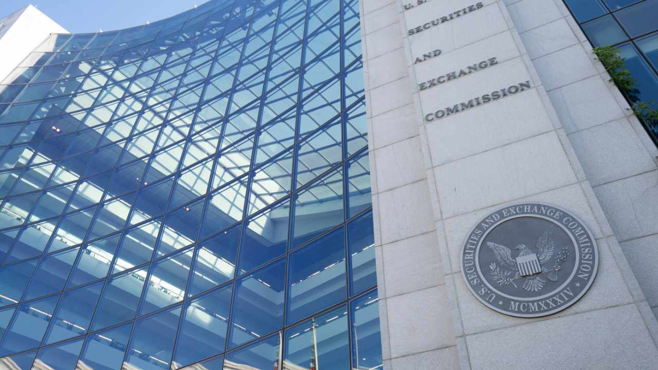 La SEC realiza llamadas 'excepcionales' a los solicitantes de ETF de Bitcoin al contado — Un analista dice que es una 'buena señal' para la aprobación del 10 de enero