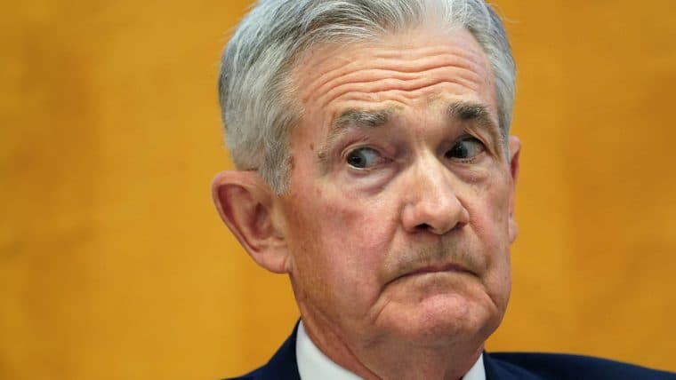 Die Fed hält Zinssätze stabil und sucht nach "größerem Vertrauen" beim Inflationsziel; Bitcoin und Gold bleiben stabil