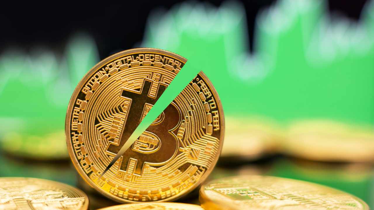 Rich Dad Poor Dad Author Robert Kiyosaki Advises Investors to Pay Attention to Bitcoin Halving