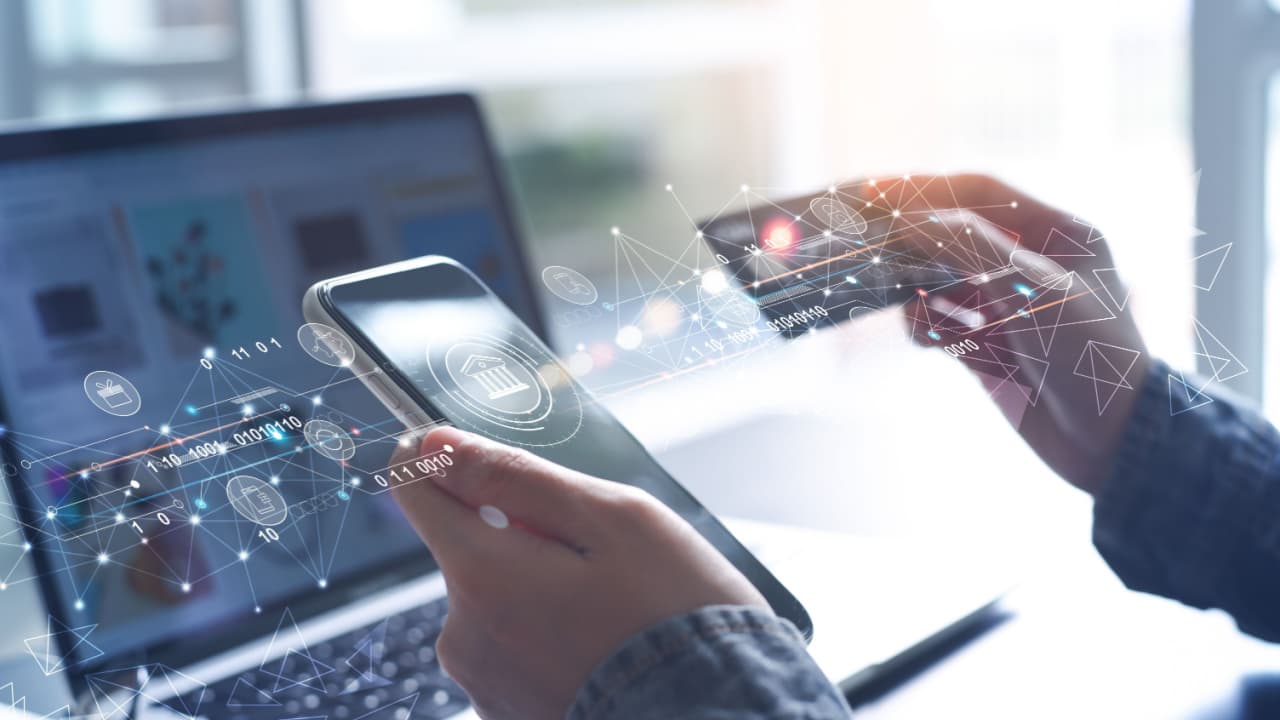 Südafrikanisches Fintech-Startup Ukheshe erwirbt 100% Anteil an EFT Corporation