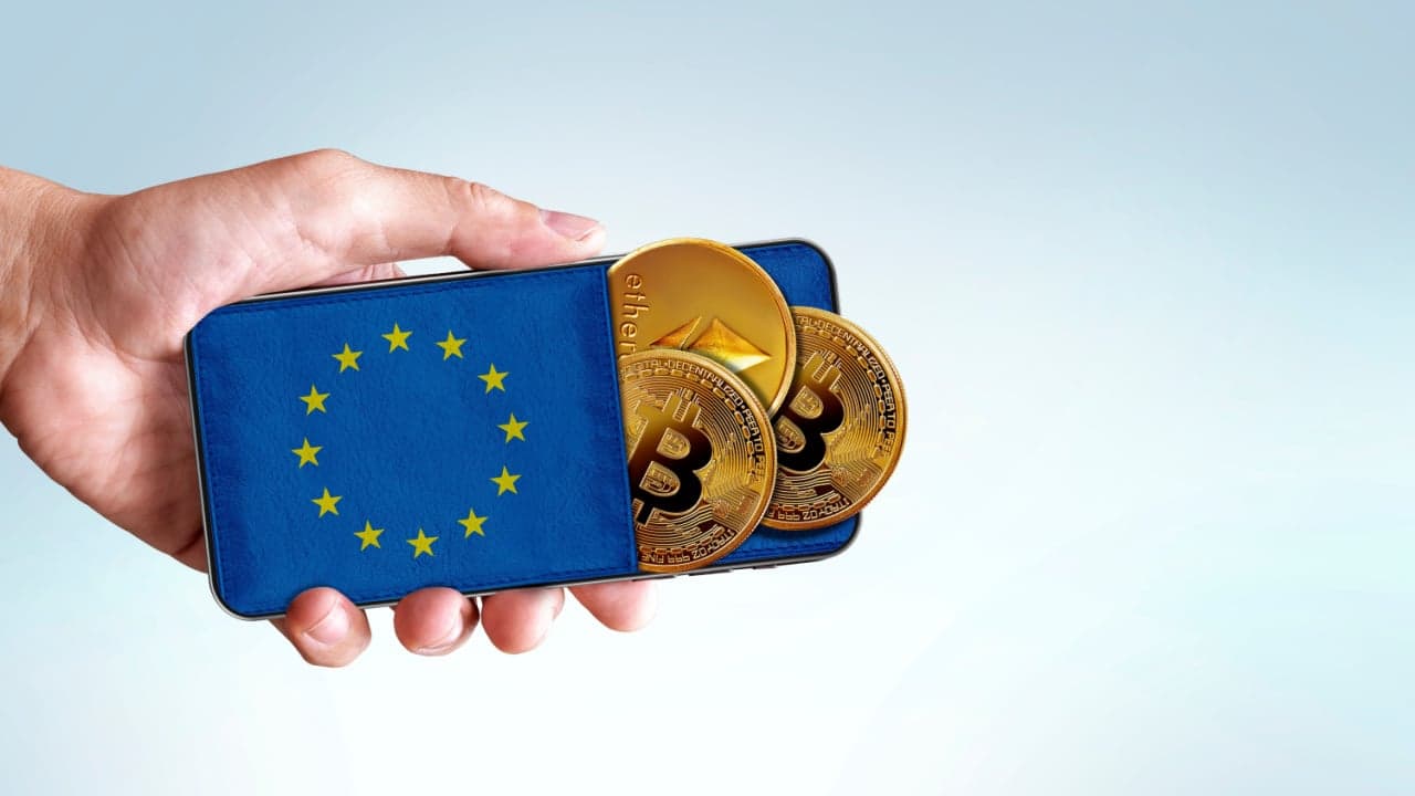 Acuerdo Provisional de la UE: Proveedores de Servicios de Activos Criptográficos Añadidos a la Lista de Entidades Obligadas