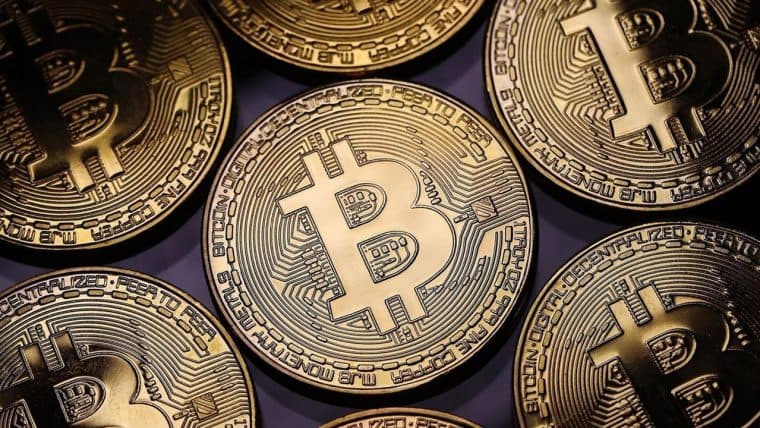 Microstrategy aumenta su cartera de Bitcoin en 3,000, alcanzando 193,000 BTC valorados en $9.88 mil millones