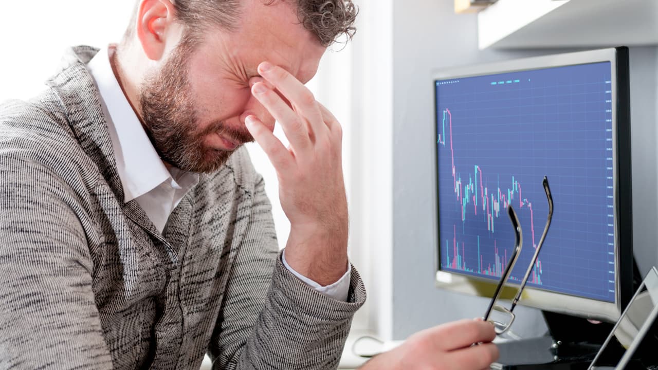 Krypto-Märkte erleben leichten Rückschlag, da große Münzen fallen, während ausgewählte Token dem Trend trotzen