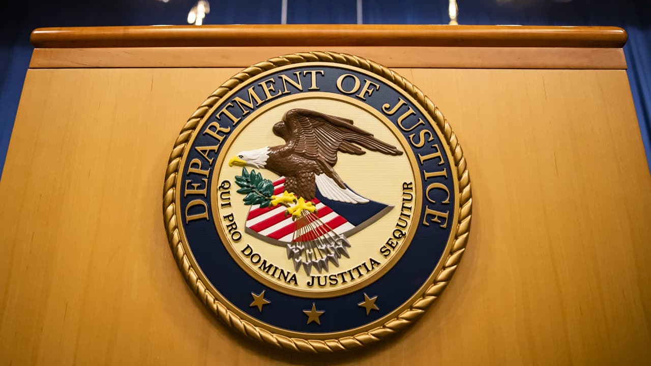 Crypto Exchange Kucoin e i fondatori accusati di violazioni del Bank Secrecy Act e di riciclaggio di denaro