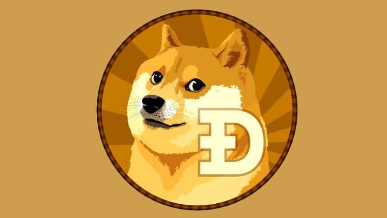 Dogecoin Salta di Valore, Raggiunge il Primo Picco di $0,22 Dal 2021