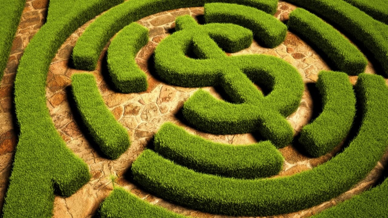 Hedging Shields Portfolios from Whales Known to ‘Sell Their Losses to Retail Investors’ – Robby Greenfield