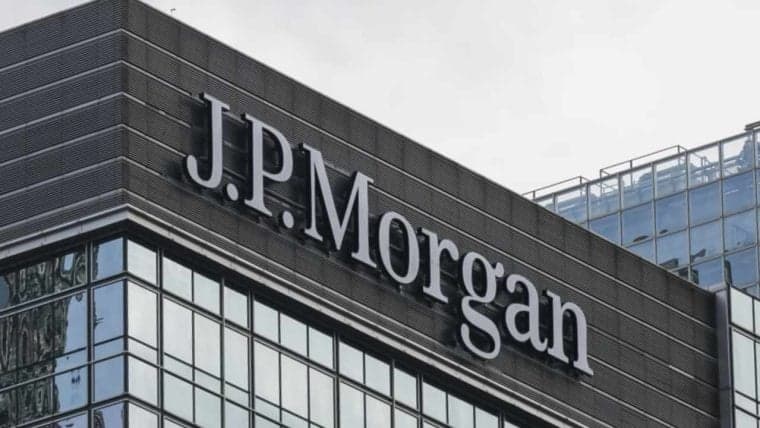 JPMorgan: Биткойн все еще перекуплен, несмотря на падение цены