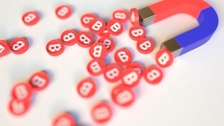 Un tribunal britannique condamne une femme trouvée avec plus de 4,3 milliards de dollars en BTC