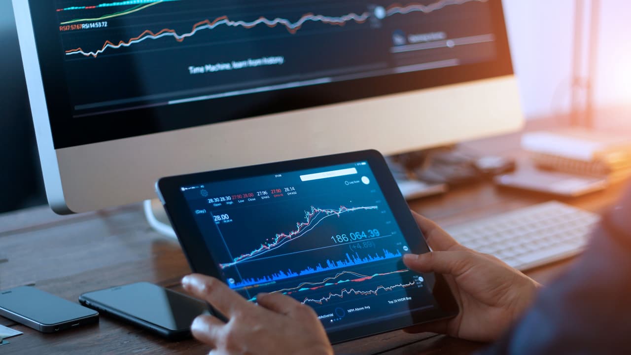 Riepilogo del mercato delle criptovalute — CORE e WIF brillano in una settimana di volatilità del mercato