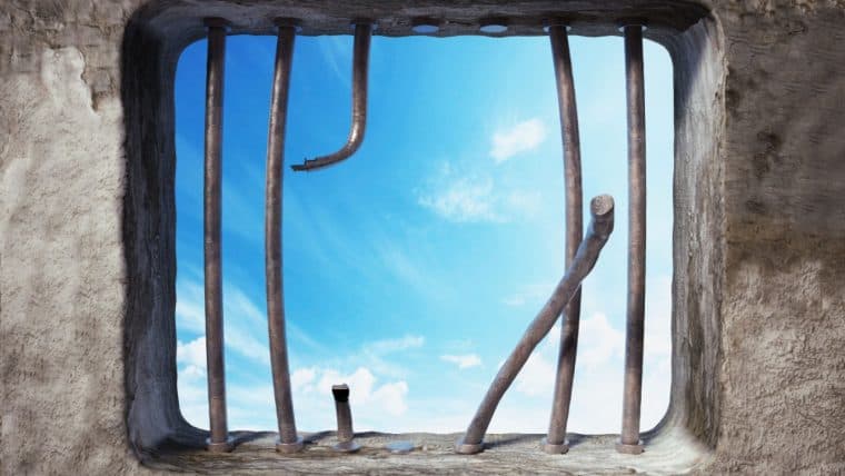 Кенийские власти экстрадируют топ-менеджера Binance в Нигерию к концу месяца