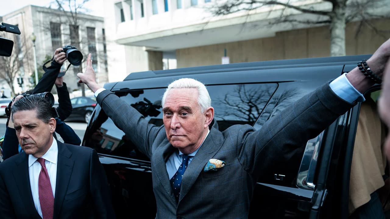 Roger Stone soutient le jeton Meme TRUMP, stimule une croissance à deux chiffres malgré la chute du marché