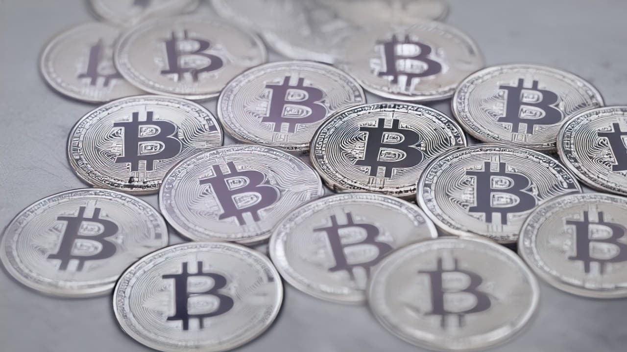 Mehrere schlafende Bitcoin-Wallets reaktivieren nach Jahren der Inaktivität