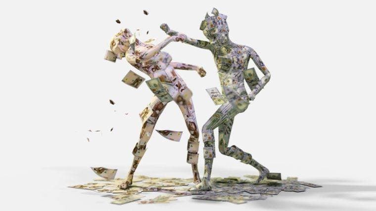 Доцент отвергает предполагаемую связь между обесценением нигерийской валюты и торговлей криптовалютами