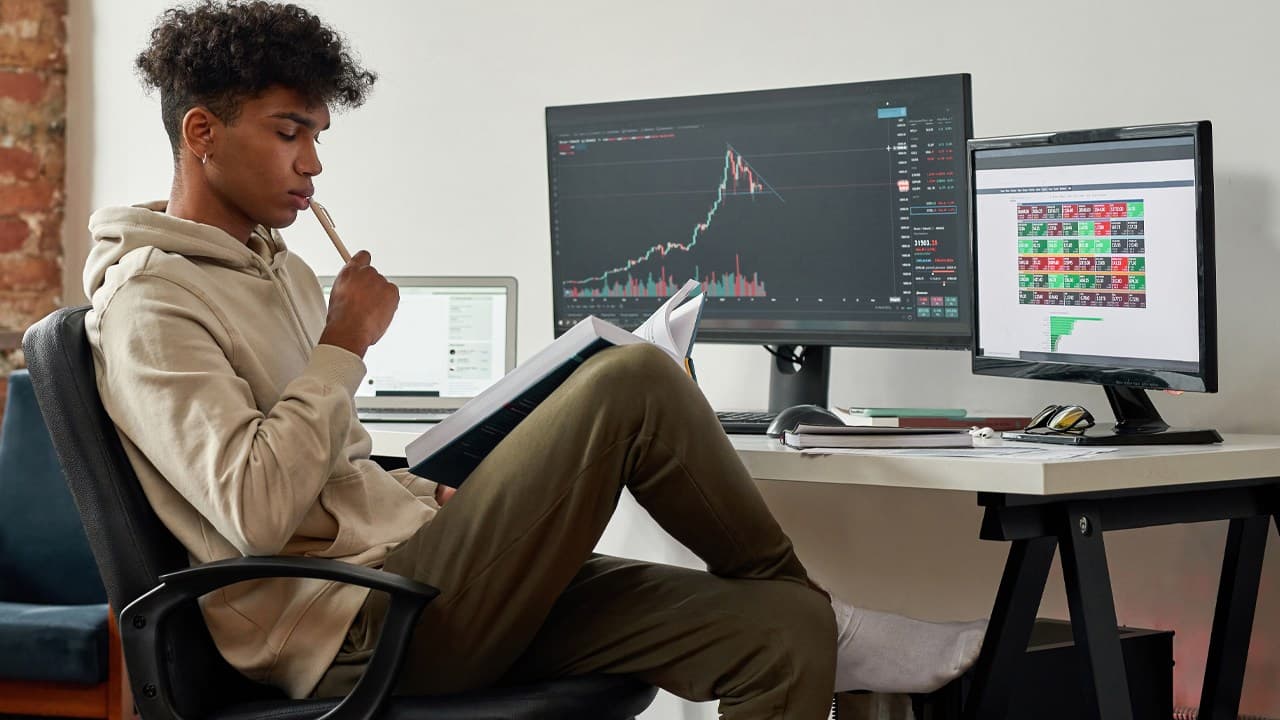 Des gains et pertes à deux chiffres définissent une semaine turbulente dans le monde des cryptomonnaies