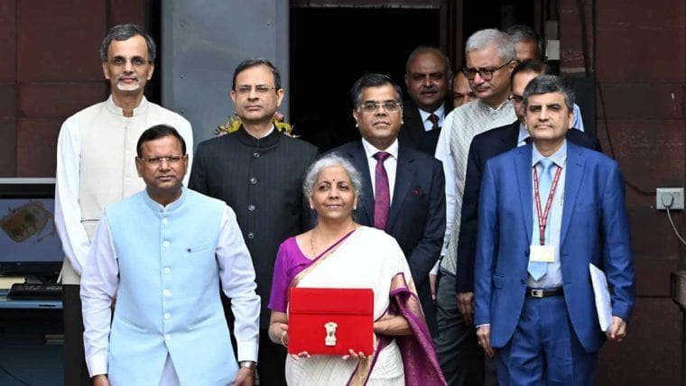 Indien hält Krypto-Steuerregelungen im Haushaltsbudget 2024/25 bei