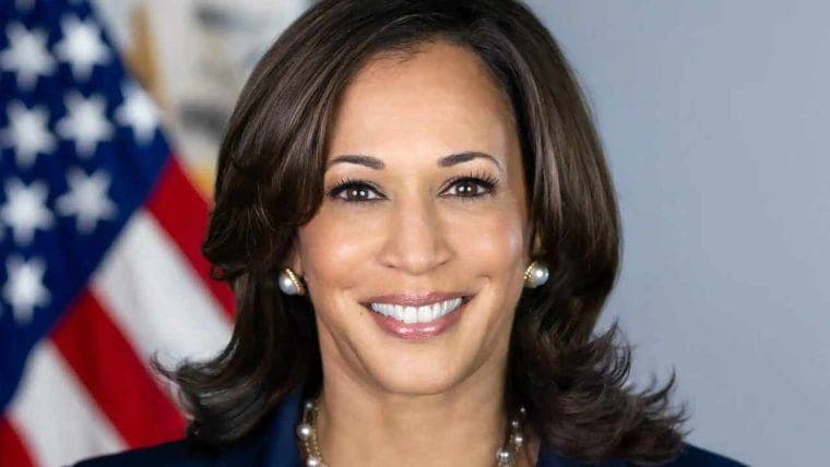 Kamala Harris Exhortée à Adopter les Actifs Numériques