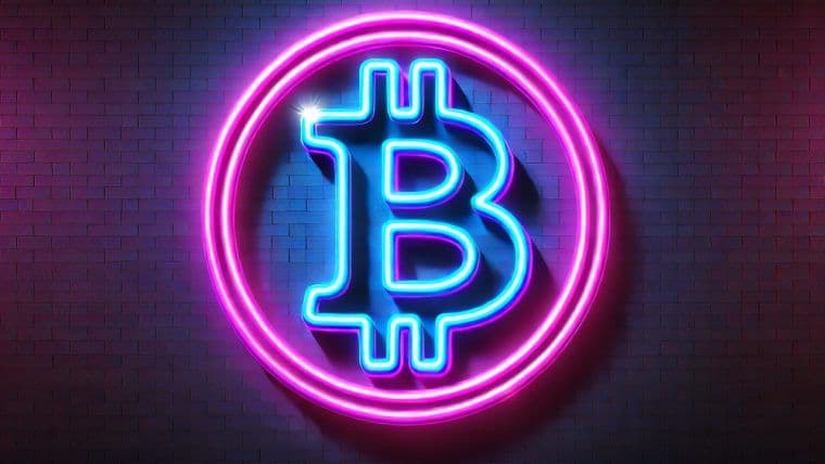 Майнер Bitcoin Hut 8 Обеспечивает Соглашение на 205 МВт в Техасе