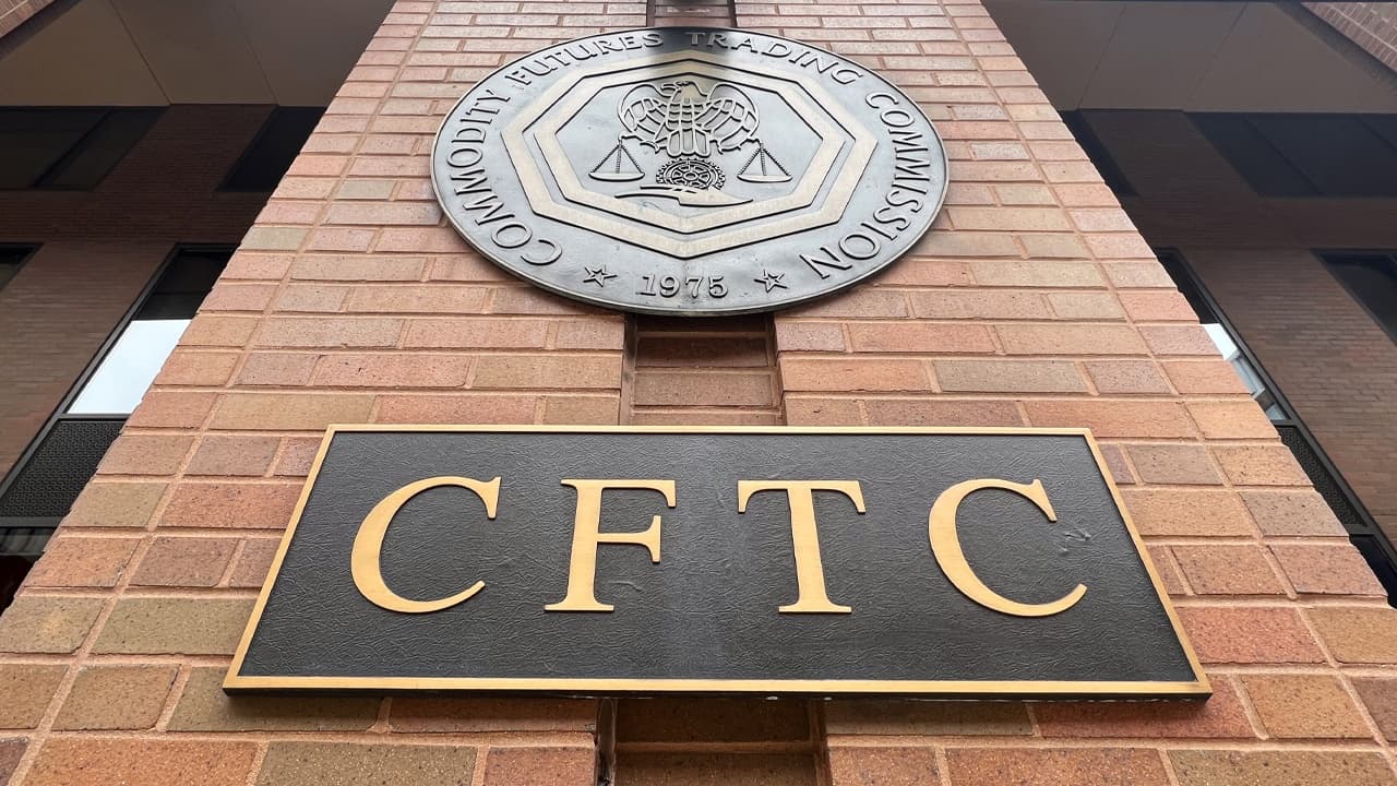 Форум генеральных директоров криптовалюты CFTC стремится формировать будущее рынков цифровых активов с запуском пилотного проекта
