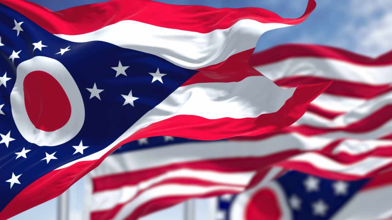 Sospensione delle Operazioni di Coinzoom in Ohio in Seguito a Esame Regolatorio