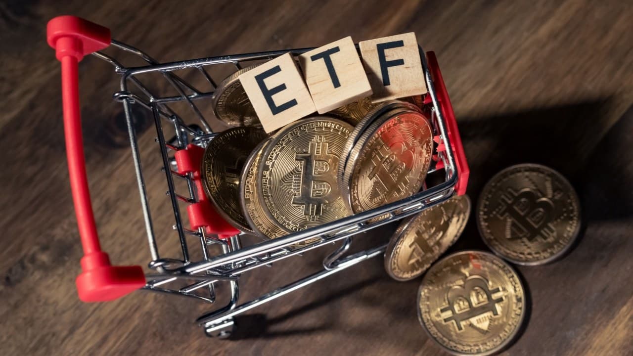 Capula Management invierte $464 millones en ETFs de Bitcoin, señalando interés institucional
