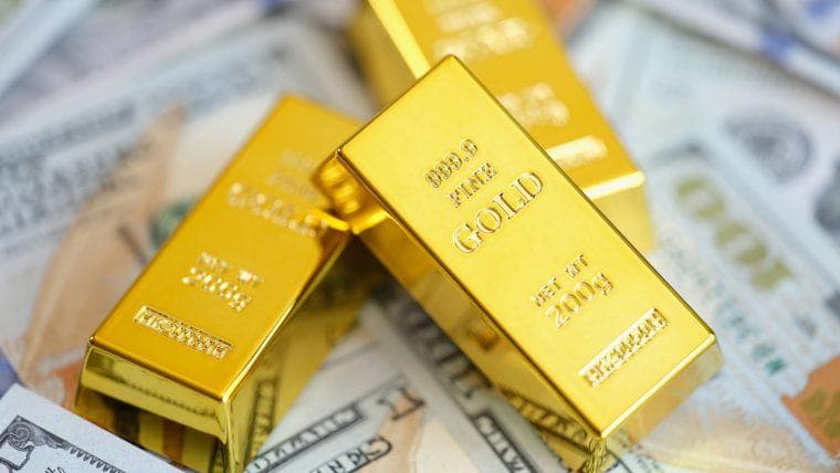 L'oro batte record mentre gli investitori si preparano per turbolenze economiche