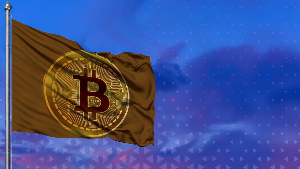 O mercado de criptomoedas sobe $623 bilhões em 2024 à medida que o Bitcoin aumenta $20 mil mais alto