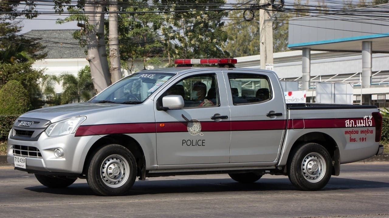 Les autorités thaïlandaises perquisitionnent une mine de Bitcoin illégale après que des coupures de courant aient suscité des plaintes de résidents