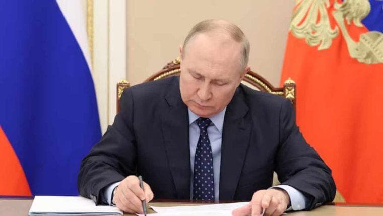 Putin firma la legge per promuovere l'uso delle criptovalute nel commercio internazionale della Russia