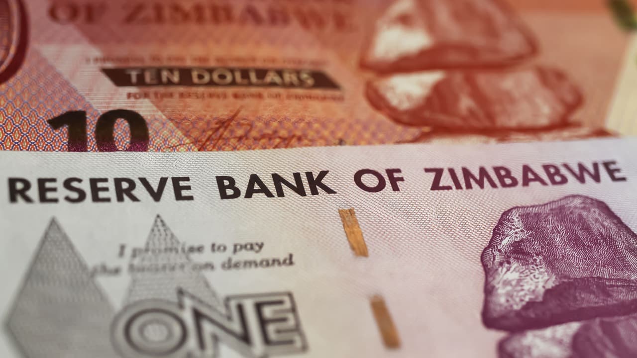 La Banque Centrale du Zimbabwe nie les allégations de conversion forcée de remises