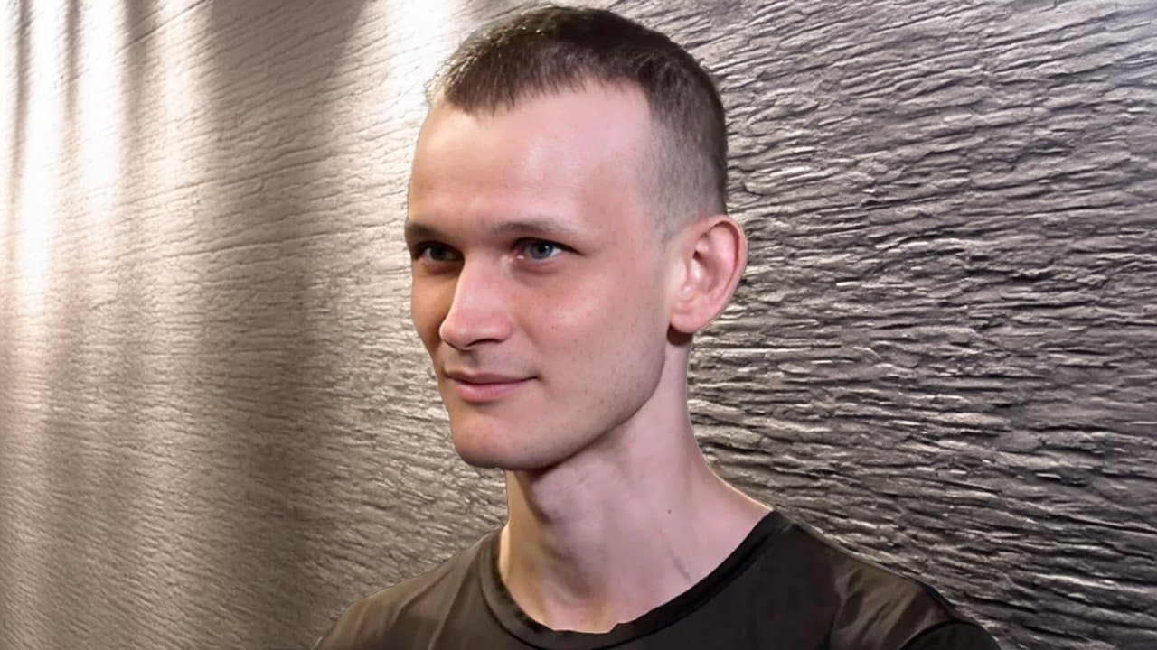 Vitalik Buterin Menanggapi Rumor Penjualan, Menegaskan Kembali Komitmen pada Ethereum dan Kegiatan Amal